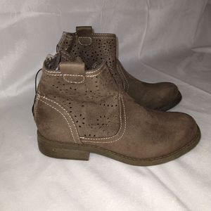Women's Taupe Ankle Boots